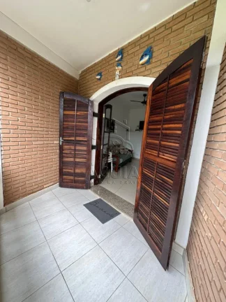 Imagem Apartamento mobiliado na Praia das Toninhas apenas 80 metros da praia!