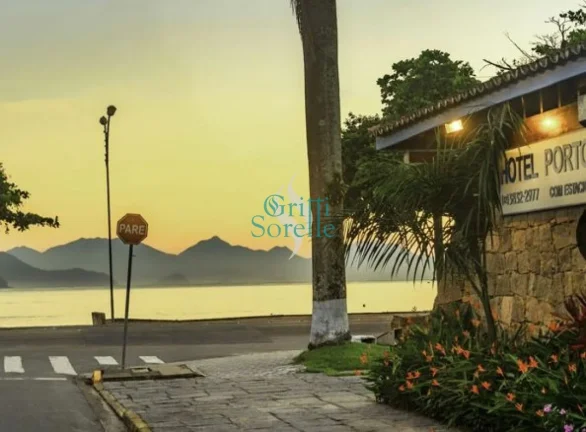 Imagem Hotel à Venda em Itaguá - Ubatuba/SP.