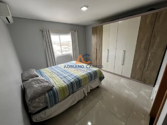 Imagem Adriano Carpes Imóveis vende apartamento semimobiliado com 2 dormitórios sendo 1 suíte e sacada com churrasqueira na praia de Gravatá na cidade de Navegantes