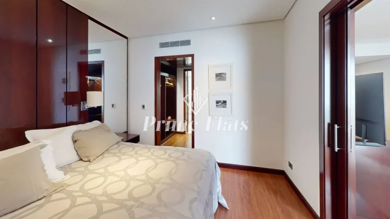 Imagem Flat disponível para venda no Etoile Hotels George V Itaim Bibi, com 60m², 1 dormitório e 1 vaga de garagem