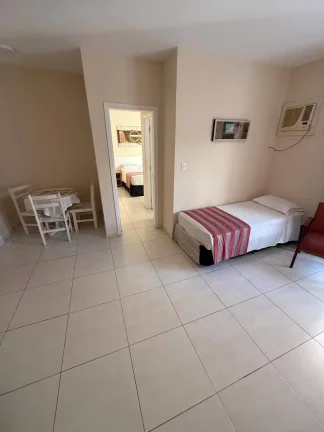 Imagem Flat com 1 Quarto e 1 banheiro à Venda, 36,48m² no CORAÇÃO DO GONZAGA!