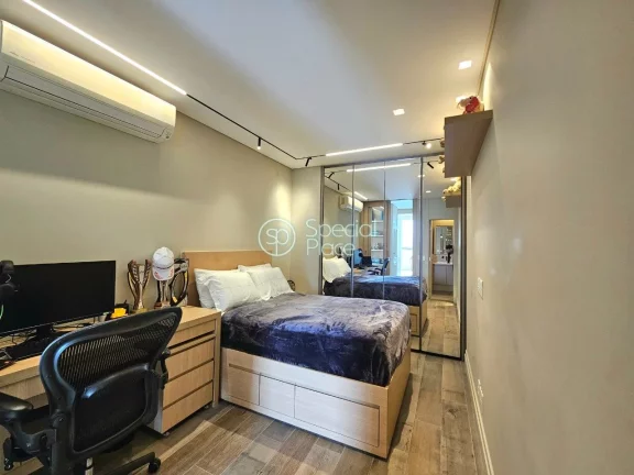 Imagem Vila Nova Conceição Cobertura à Venda Recém Reformada pelo escritório de arquitetura Fernanda N...