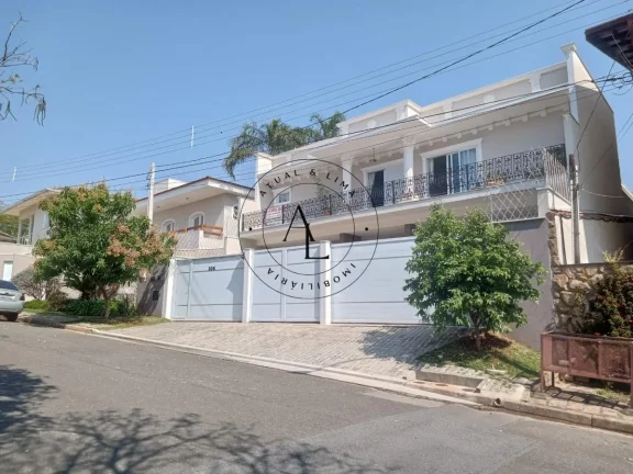 Imagem Exclusiva Casa de Luxo em Bolsão de Segurança com Piscina e 6 Suítes - 540m2 de Sofisticação