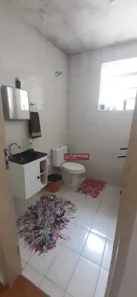 Imagem Sobrado com 3 dormitórios à venda por R$ 300.000,00 - Jardim São Luís (Zona Norte) - São Paulo/SP