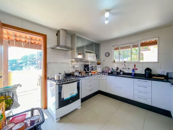 Imagem Casa com 04 dormitórios à venda, 122 m² por R$ 900.000 - Araras - Teresópolis/RJ