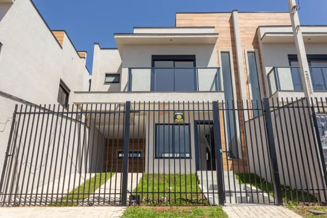 Imagem SOBRADO com 3 dormitórios à venda com 116.63m² por R$ 680.000,00 no bairro Atuba - CURITIBA / PR