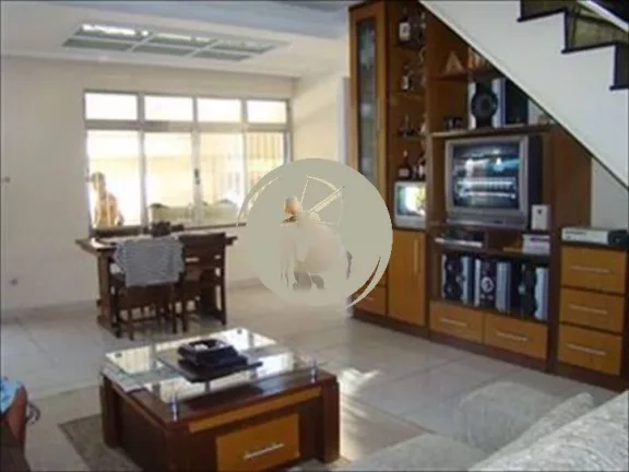 Imagem OPORTUNIDADE! SOBRADO DE ESQUINA PROXIMO AO CANAL 6 ACEITA APARTAMENTO EM SANTOS DE MENOR VALOR COMO...