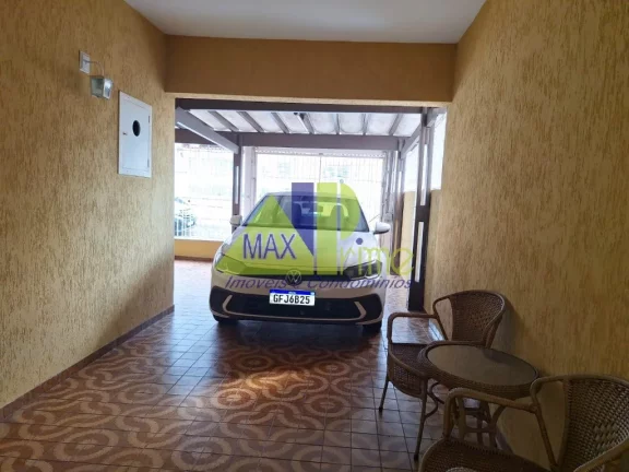 Imagem Imperdível oportunidade de adquirir uma casa na Vila Granada, São Paulo-SP, com 3 quartos, 2 salas, 3 banheiros e 2 vagas de garagem!