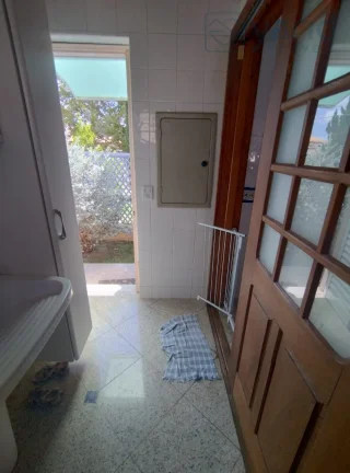 Imagem Imóvel de luxo no Condomínio Bosque de Grevílea em Vinhedo-SP: 3 quartos, 2 suítes, 3 salas, 3 banheiros, 4 vagas, 245m².