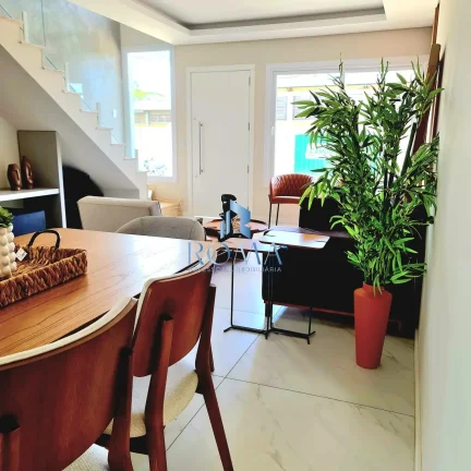 Imagem Casa em Condomínio 3 dormitórios à venda Camobi Santa Maria/RS