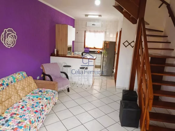 Imagem Sobrado 2 dormitórios em condomínio fechado no bairro do Sumaré - Caraguatatuba/SP