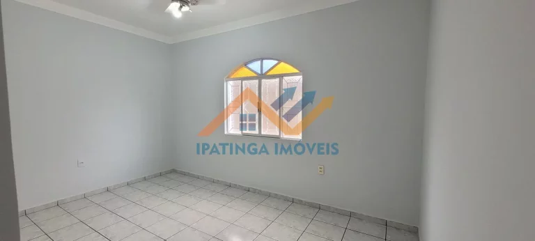 Imagem Casa de 3 quartos e 2 vagas de garagem no Caravelas - Ipatinga