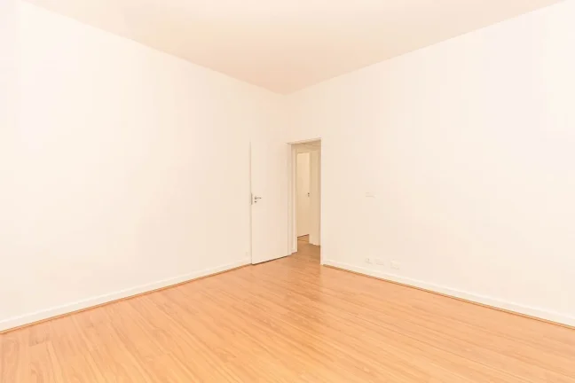 Imagem Apartamento Gávea - 24M², 4 Dorms, 1 Suíte, 1 Vaga Demarcada, Piscina, Salão de Festas, Playground, Área Verde.