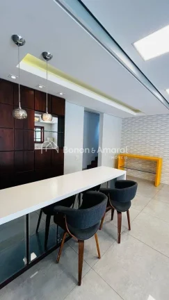 Imagem Localizada em uma das áreas mais privilegiadas de Campinas, esta casa no Residencial Gallery oferec...