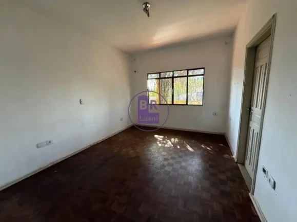 Imagem Oportunidade Única em Londrina – Ponto Comercial em Potencial
