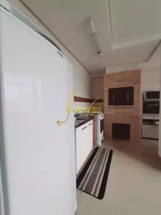 Imagem Ótimo apartmamento com 3 dorm um sendo suite, mobiliado beira mar