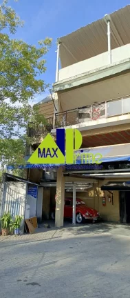 Imagem Galpão Comercial à Venda na Vila Ré, São Paulo-SP: 5 Salas, 4 Banheiros, 8 Vagas de Garagem, 782m² de Área.
