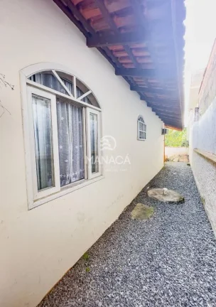 Imagem Casa com 3 quartos sendo 1 suíte 300 metros do mar no Itajuba