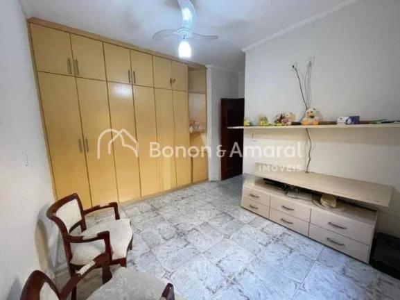 Imagem Casa com 3 dormitórios a venda no Jd. Chapadão!