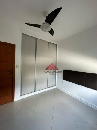 Imagem Casa com 3 dormitórios à venda, 150 m² por R$ 430.000,00 - Arsenal - São Gonçalo/RJ