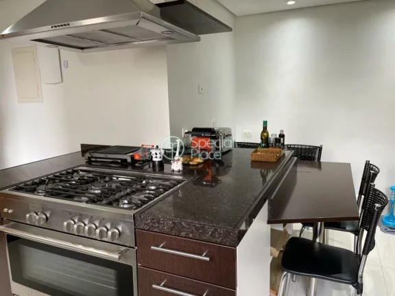 Imagem Apartamento Triplex com 320m², 1 suíte, 3 dormitórios, 2 banheiros, sala de estar bem ampla, sala...