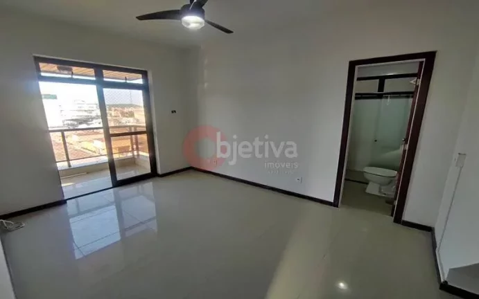 Imagem Cobertura com 3 dormitórios para locação fixa no Centro de Cabo Frio/RJ