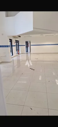 Imagem Loja comercial com 382m² no Boqueirão em Santos