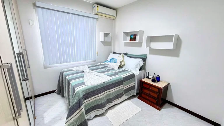 Imagem Casa para Locação em Feira de Santana, SIM, 3 dormitórios, 1 suíte, 2 banheiros, 2 vagas