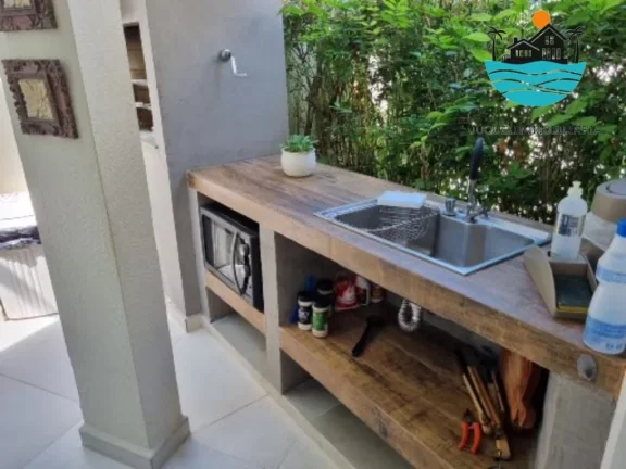 Imagem Casa em Juquehy para Alugar Temporada com, 4 dormitórios, 2 suítes, 150m da praia - Acomodação 10 pessoas | Juquehy Imobiliária