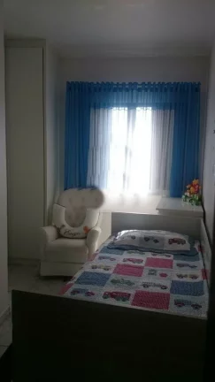 Imagem Sobrado com 3 Quartos e 4 banheiros 3 vagas à Venda, 211 m² por R$ 780.000