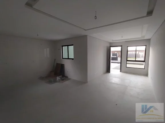 Imagem Casa para Venda em São José dos Pinhais, Cruzeiro, 3 dormitórios, 1 suíte, 2 banheiros, 2 vagas