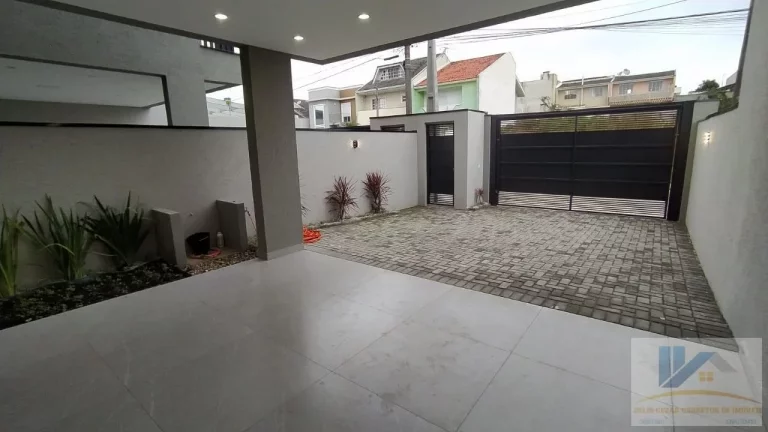 Imagem Sobrado para Venda em São José dos Pinhais, Aristocrata, 3 dormitórios, 1 suíte, 2 banheiros, 2 vagas