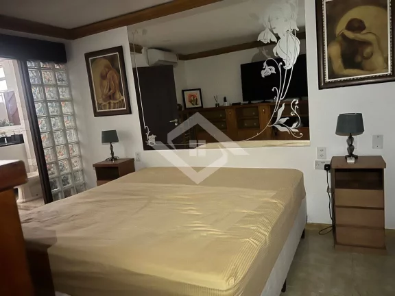 Imagem Apartamento Mobiliado à Venda em Copacabana com Vista para o Mar