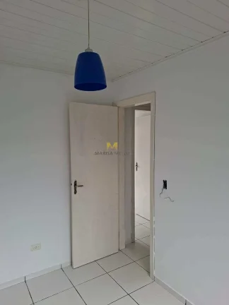 Imagem Casa de condomínio para alugar em Piraquara, Vila Fuck, com 2 quartos, 70m2