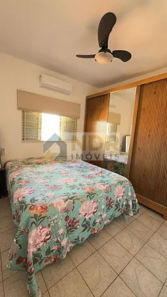 Imagem Excelente Casa com área gourmet e piscina aquecida