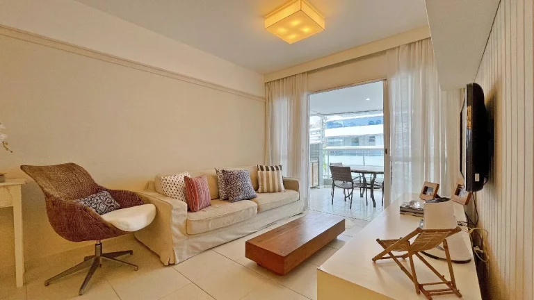 Imagem Apartamento com 4 dormitórios à venda, 123 m por R$ 3.300.000,00 - Riviera