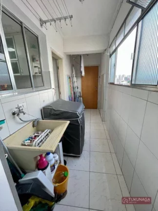 Imagem Apartamento com 3 dormitórios à venda, 98 m² por R$ 399.999 -Edifício SaKai - Guarulhos/SP
