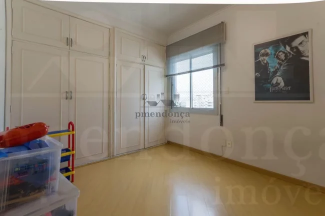 Imagem Apartamento 3 quartos, 1 suite, 1 vaga, 180 m2