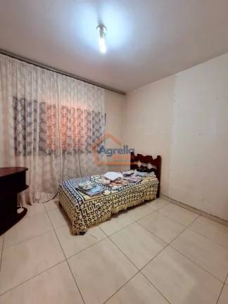 Imagem Casa à venda no bairro Vila Bianchi - Mogi Mirim/SP
