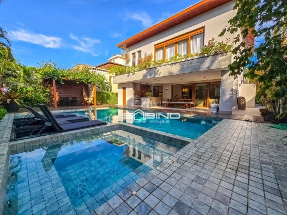 Imagem Casa para Locação Temporada, com 4 suítes, atende até 11 Pessoas - Riviera de São Lourenço – Bertioga SP