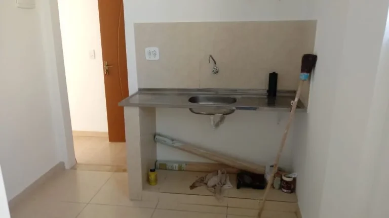 Imagem Apartamento para locação com sala 02 quartos e vaga de garagem em Santa Rosa,condução na porta,proximo a todo comercio do largo marrão,colado ao super