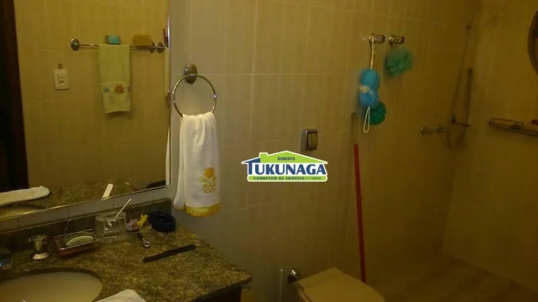 Imagem Casa com 4 Quartos à Venda, 454 m² em Vila Galvão - Guarulhos