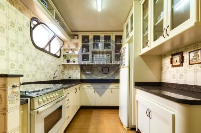 Imagem Imperdível oportunidade de investimento: Apartamento de 4 quartos com suíte e 2 vagas em Perdizes, São Paulo-SP!