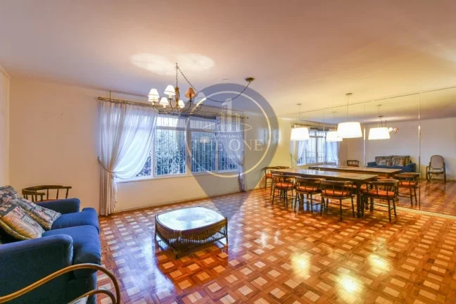Imagem Casa de luxo na Vila Mariana: 4 quartos, 4 suítes, 2 salas, 6 banheiros, 2 vagas de garagem, 257m² - São Paulo-SP