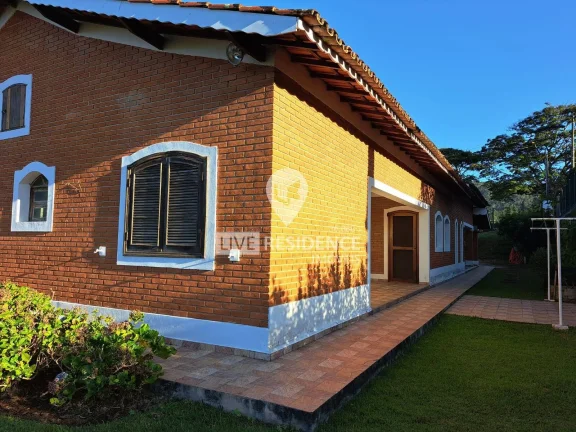 Imagem Capela do Barreiro topografia plana construção 320m²