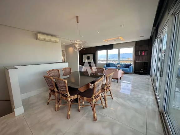 Imagem Apartamento Duplex Alto Padrão vista mar à Venda na quadra da praia no Embaré - Santos/SP