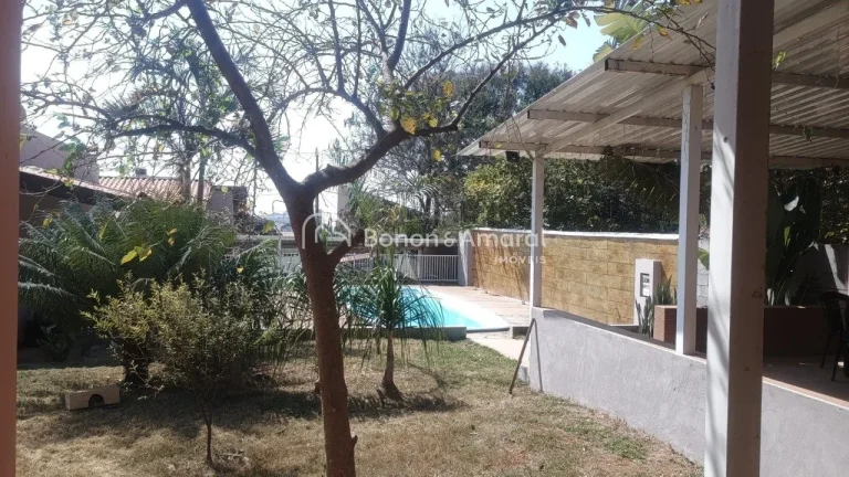 Imagem Chácara com excelente localização, a apenas 5 minutos do centro de Paulínia e com fácil acesso ...