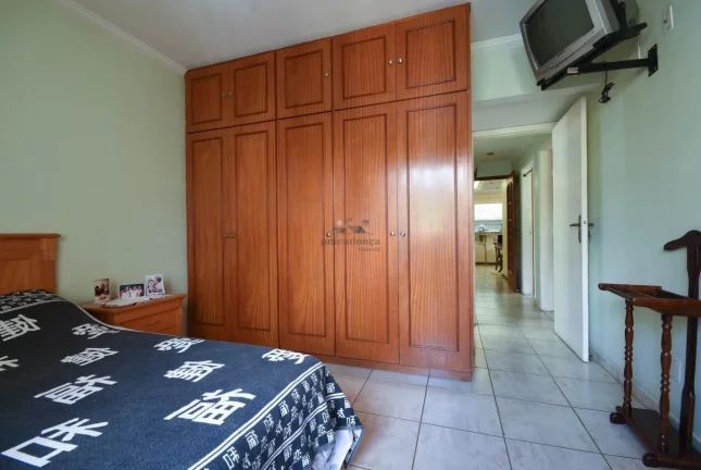 Imagem Apartamento reformado com 117M2 a venda no bairro Perdizes! Possui amplo living para dois ambientes,...