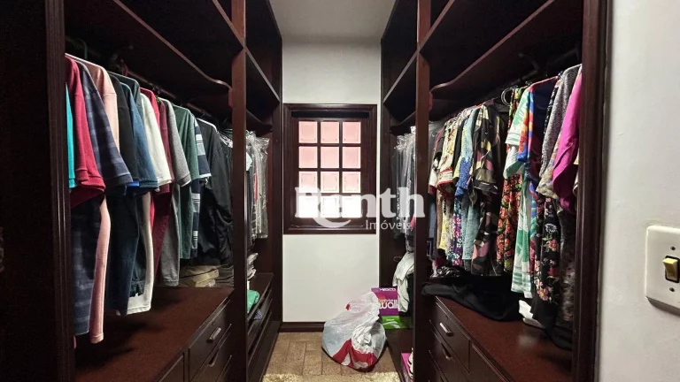 Imagem Sobrado com 3 dormitórios à venda por R$ 1.200.000 - Jardim América - Rio Claro/SP