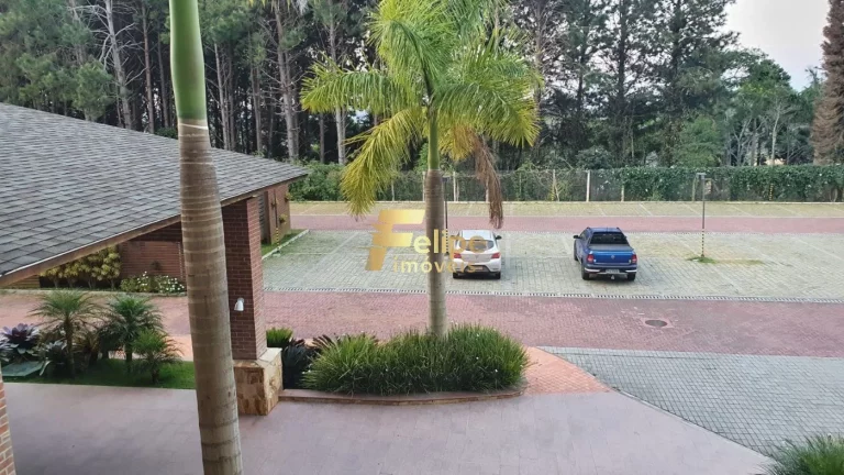 Imagem 1 QUARTO EM DESLUMBRANTE CONDOMÍNIO EM PEDRA AZUL.